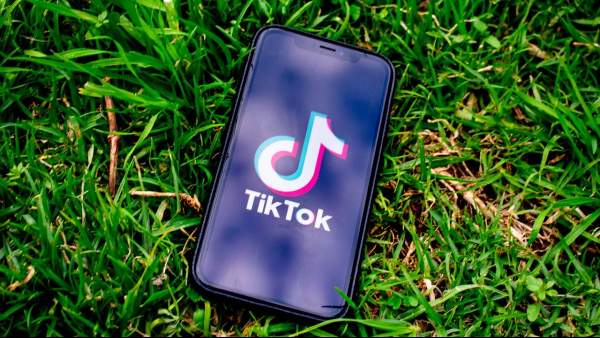 US officially bans TikTok